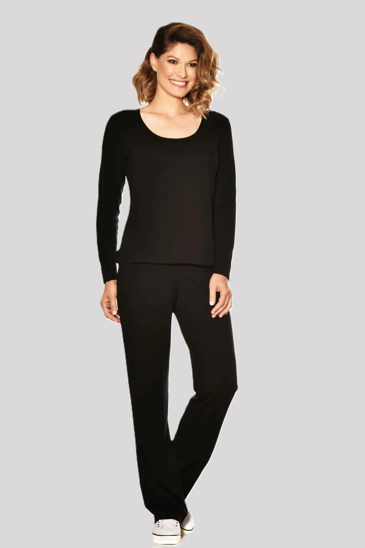2783 Easy Fit Long Sleeve Scoop Neck Top