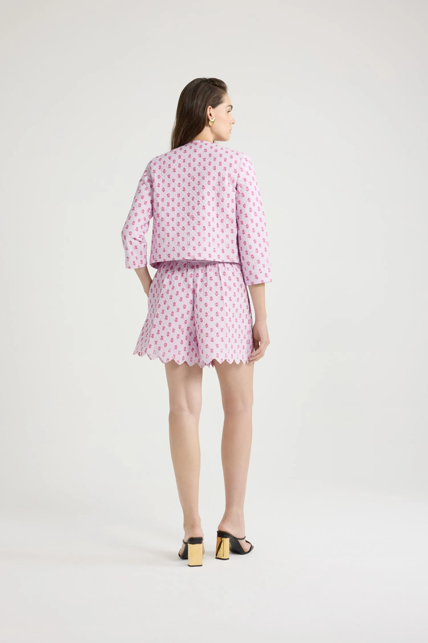 Boxy collarless jacket in printed quilted sustainable viscose blend