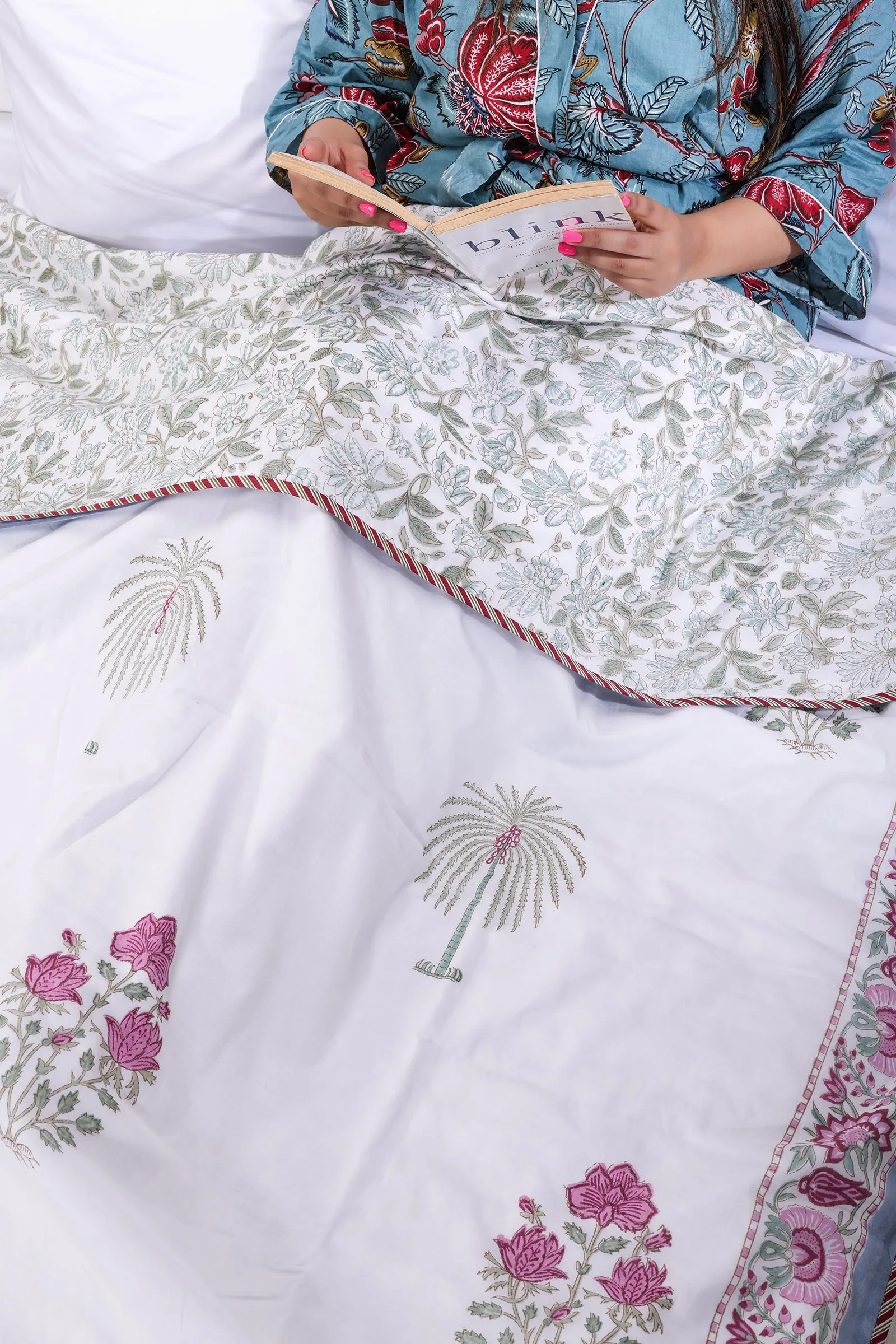 Forest Floral Green Reversible Cotton Muslin Dohar