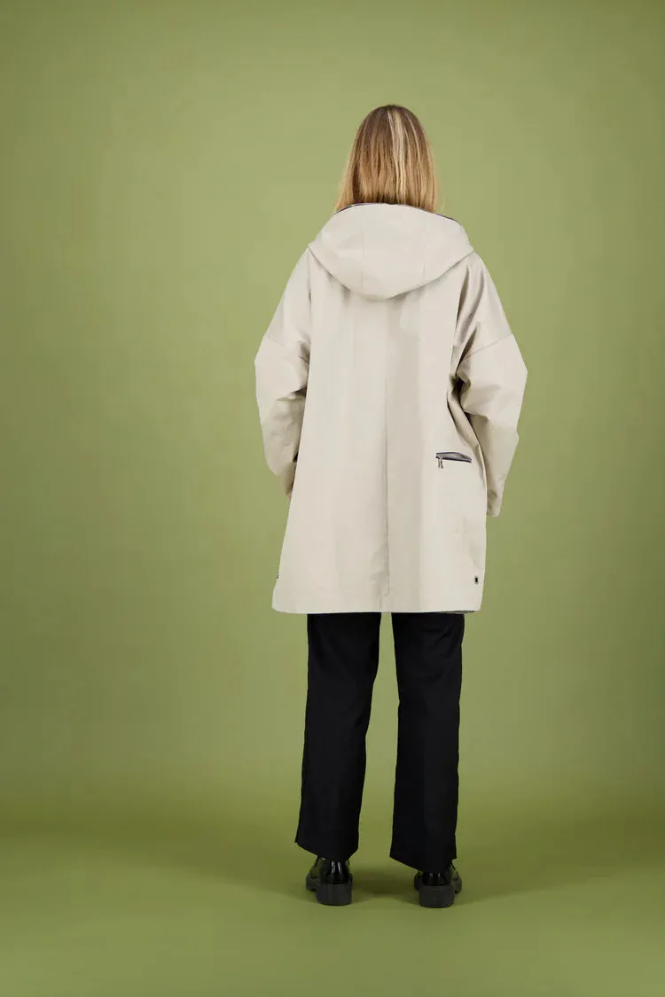 Thelma Reversible Jacket Cow | Dune