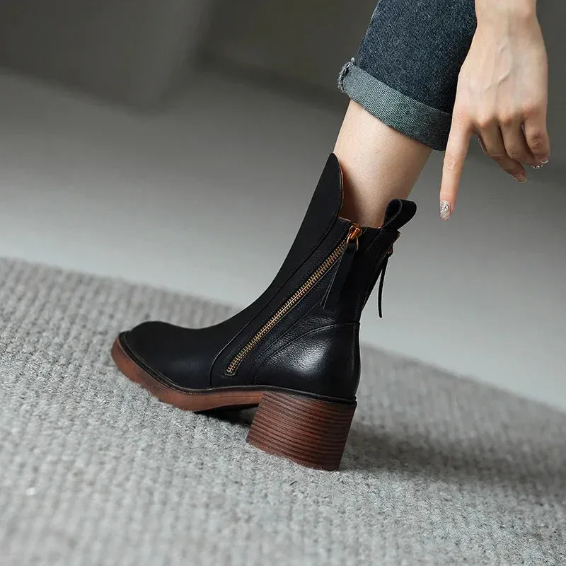 TRAILBLAZER LEATHER ANKLE BOOTS
